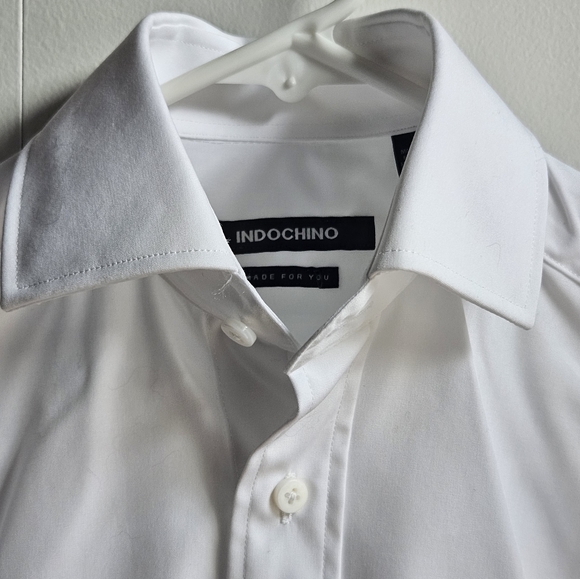 Indochino Egyptian Cotton Button-Down in Women's SP - Picture 3 of 16